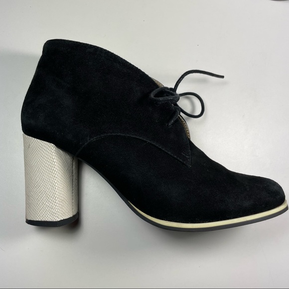 Joe Fresh black suede lace up white heels bootie Size 6 - Picture 2 of 8